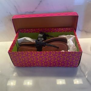 BRAND NEW Tory Burch black leather sandals